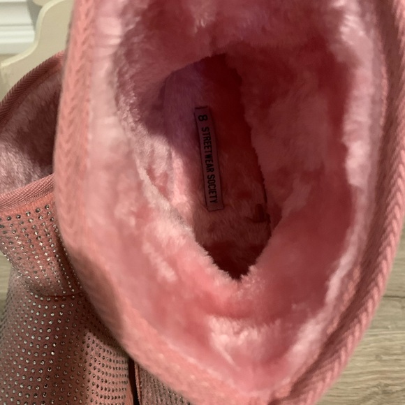 💖New Glitter Rhinestone Cozy Ankle Boots Baby Pink Statement💖 - Picture 11 of 13